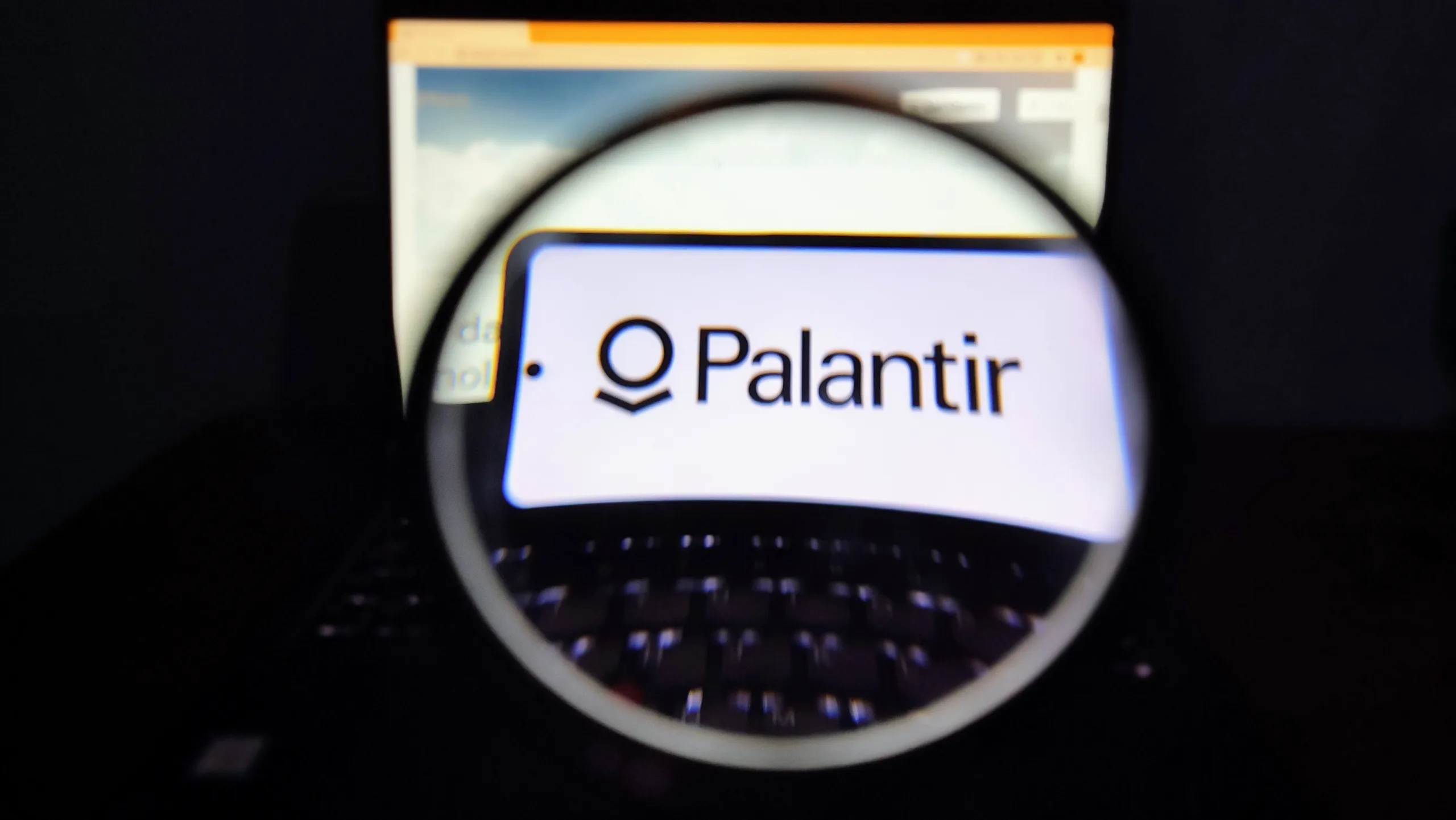Immigrant Advocates Are Targeting Tech — and Palantir Is Public Enemy No. 1, image size:2560x1441