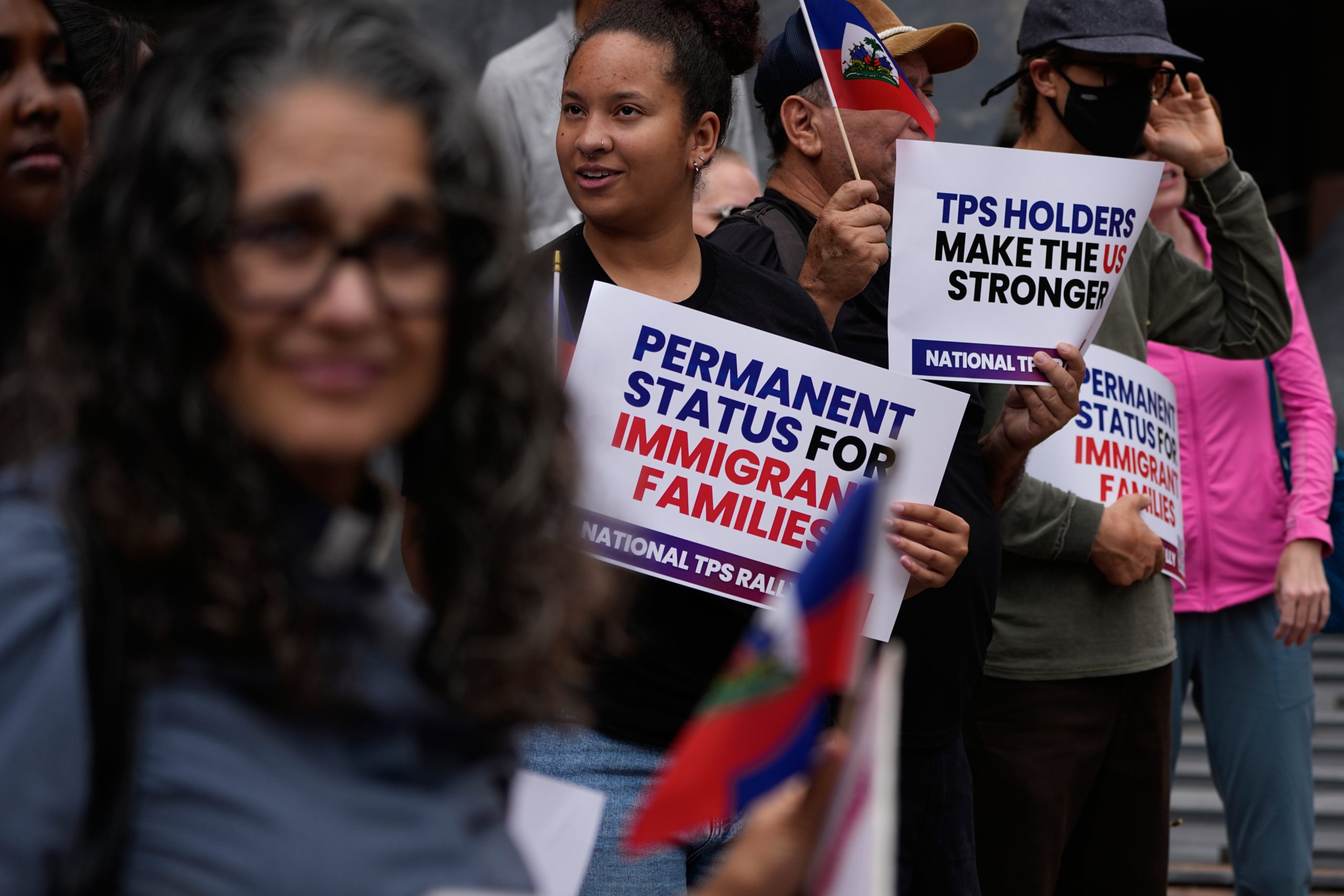 Status for 170,000 Salvadorans is in Limbo as TPS Holders Fight to Stay in the U.S.